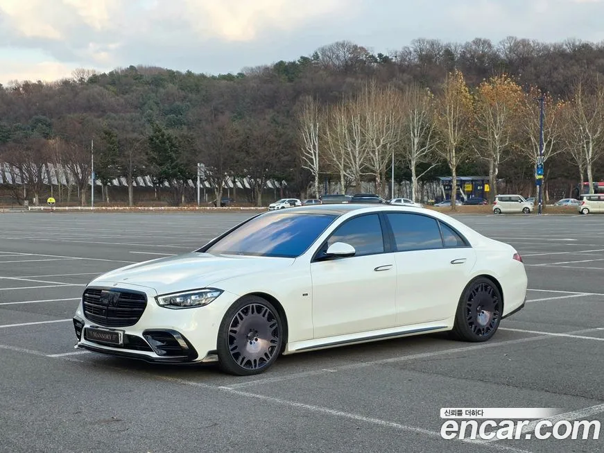 Mercedes-Benz S-Class 2021