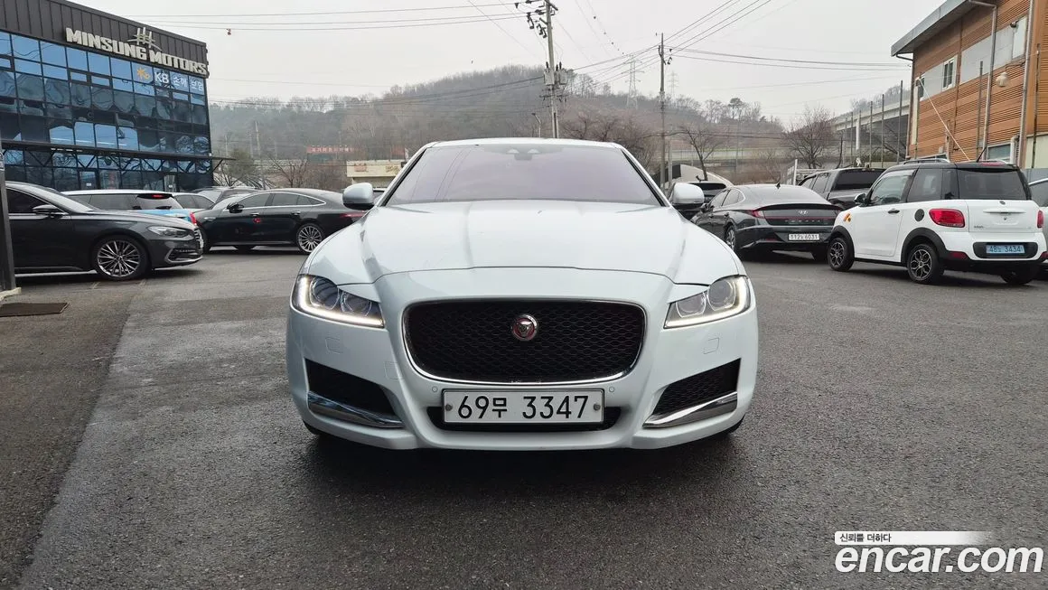 Jaguar XF 2018
