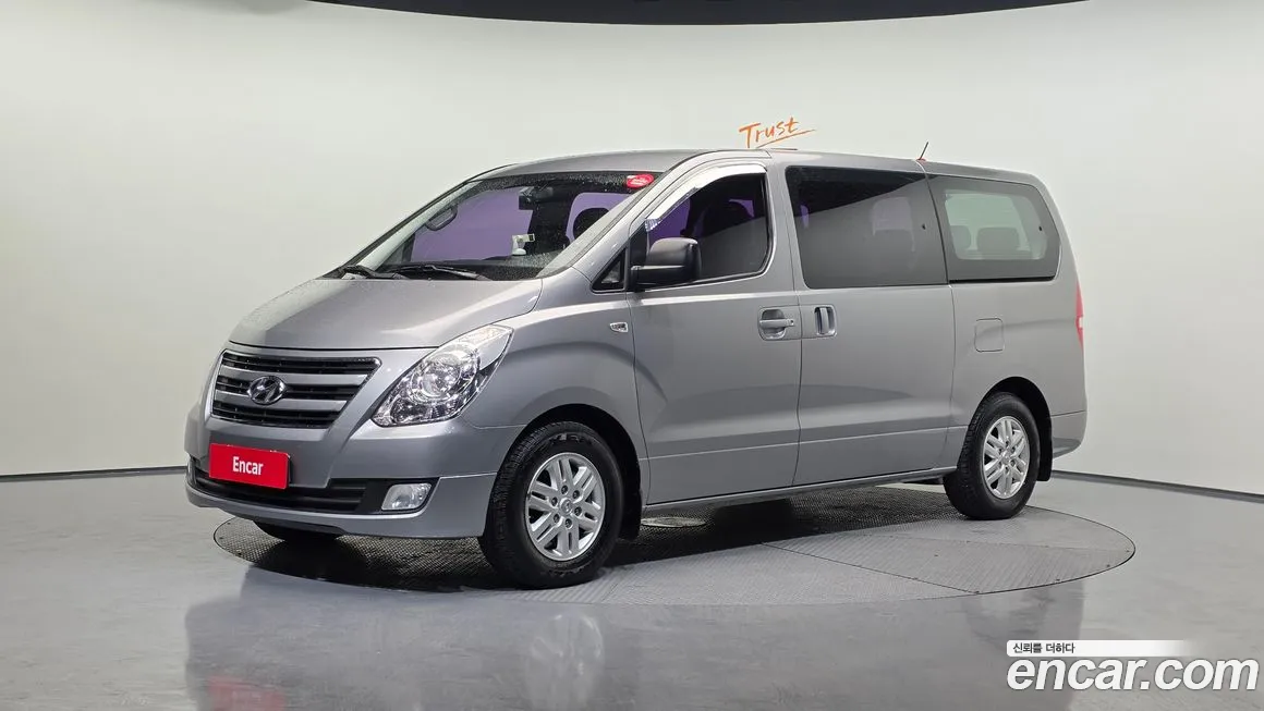 Hyundai Starex 2016