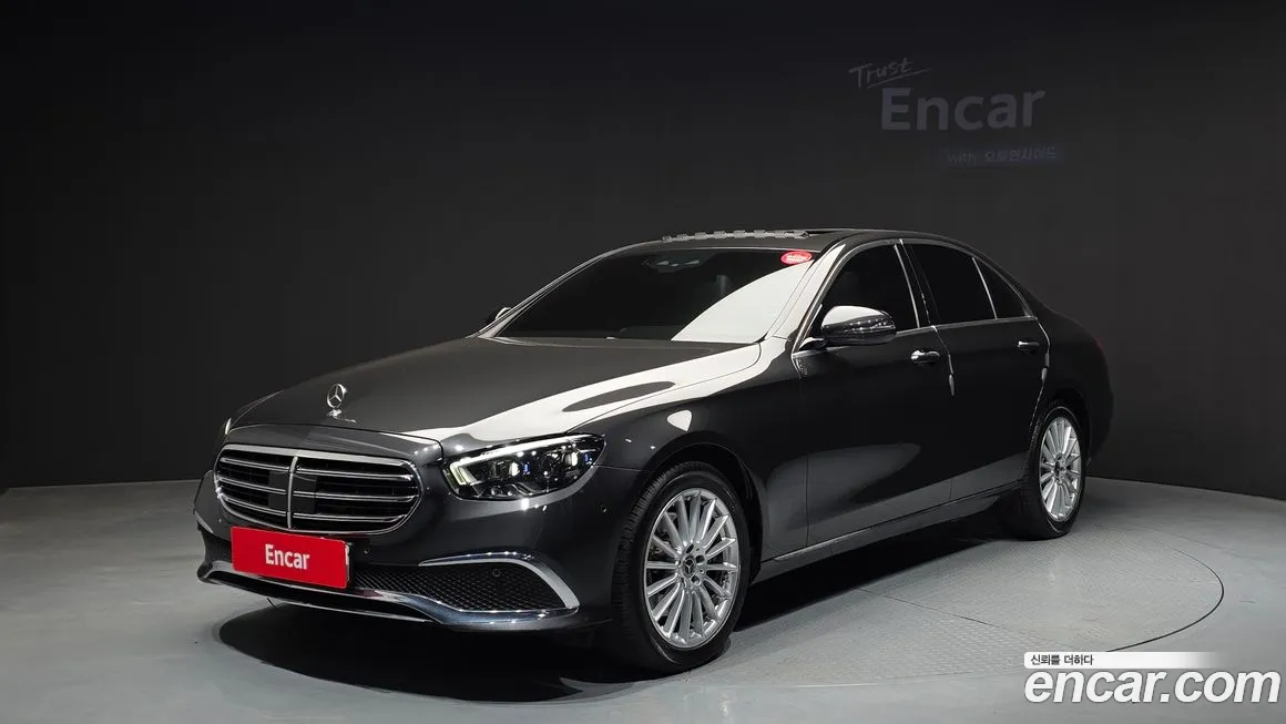 Mercedes-Benz E-Class 2021