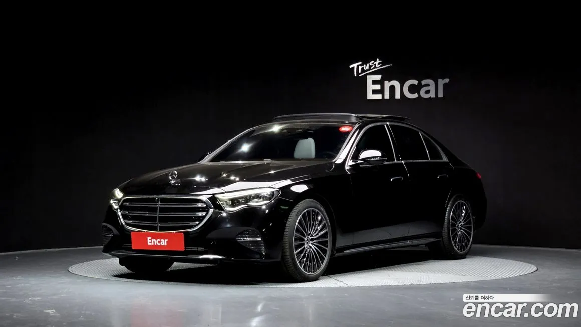 Mercedes-Benz E-Class 2025