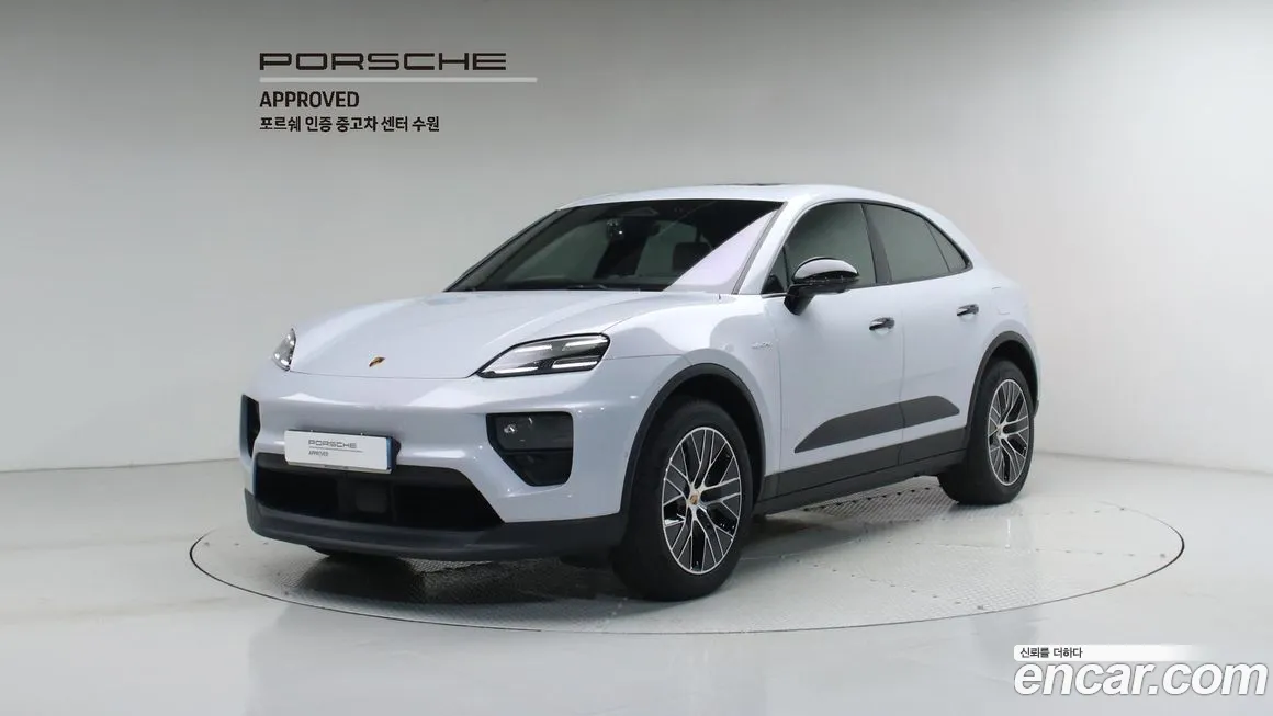 Porsche Macan 2025