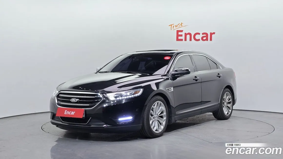 Ford Taurus 2015