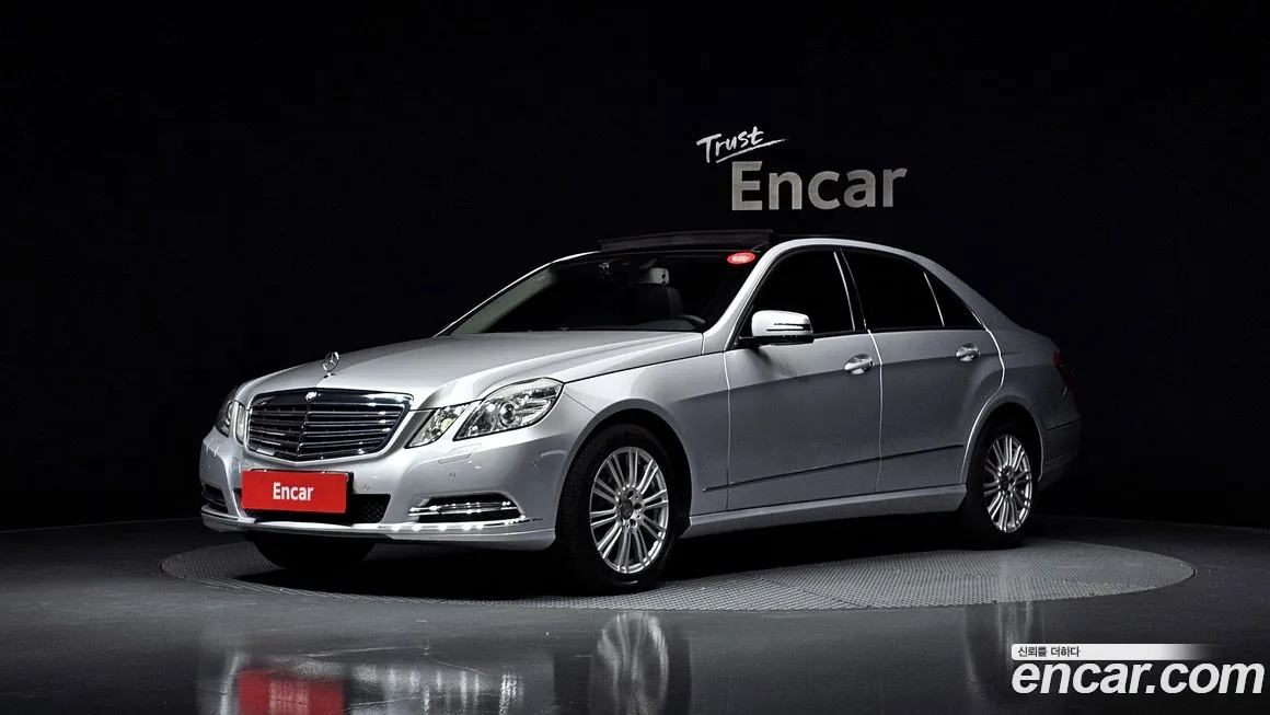 Mercedes-Benz E-Class 2012