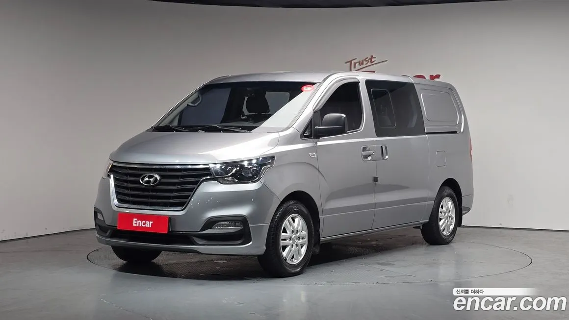 Hyundai Starex 2019