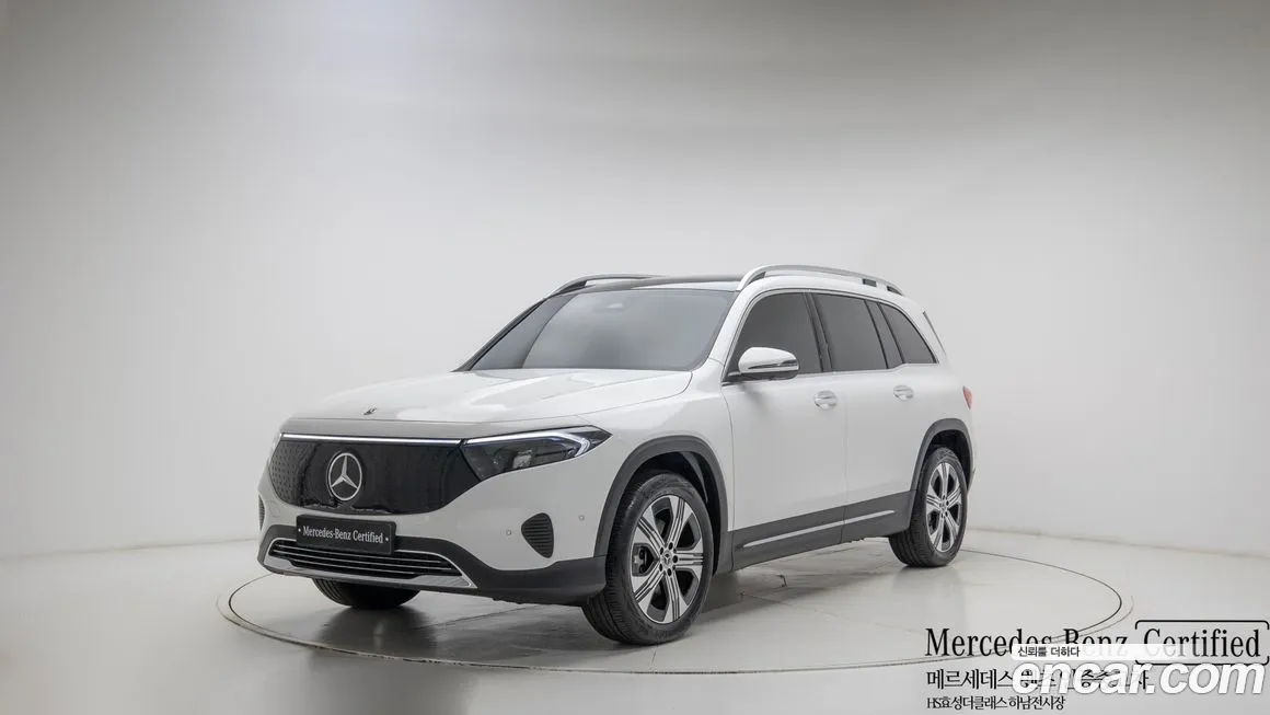 Mercedes-Benz EQB 2025