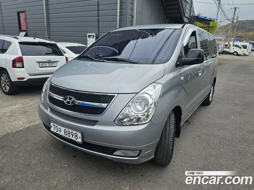 Hyundai Starex 2015