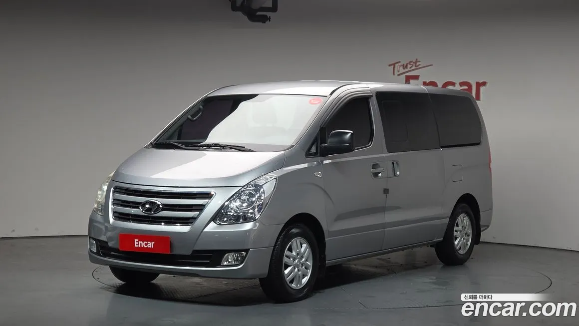 Hyundai Starex 2016