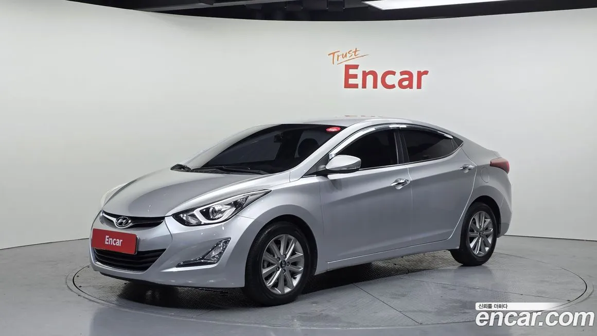 Hyundai AVANTE 2015