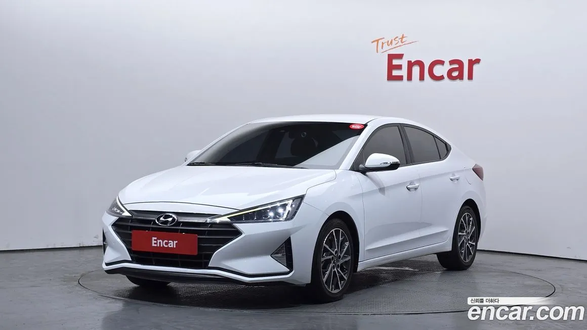 Hyundai AVANTE 2019