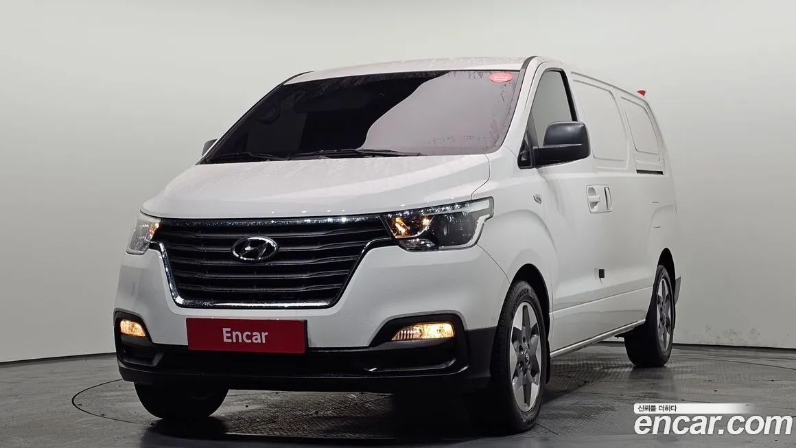 Hyundai Starex 2021