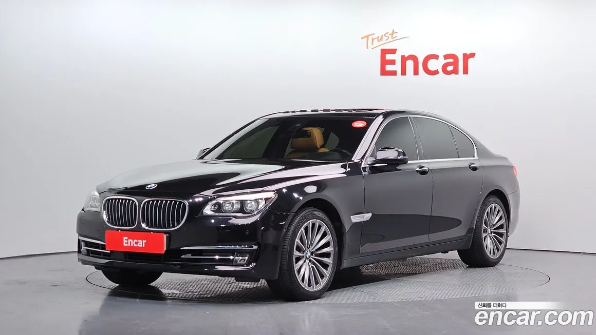 BMW 7-Series 2015