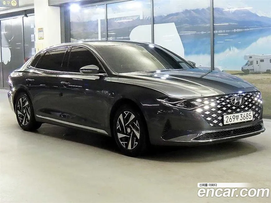 Hyundai Grandeur 2021