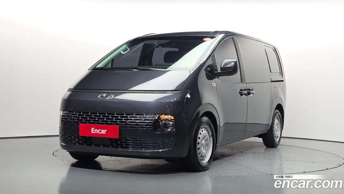 Hyundai Staria 2023