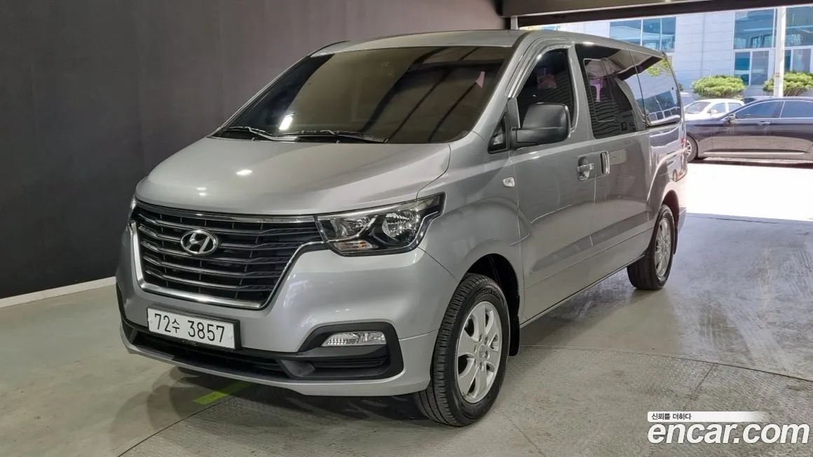 Hyundai Starex 2019