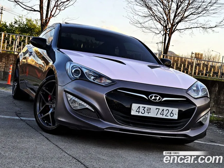 Hyundai Genesis 2010