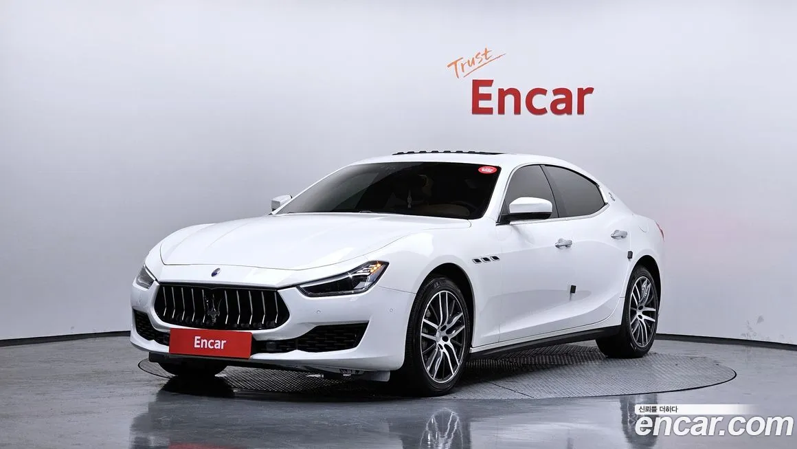 Maserati Ghibli 2019