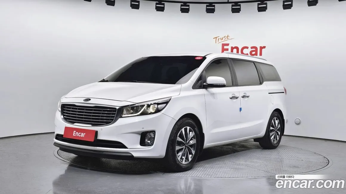 Kia Canival 2015