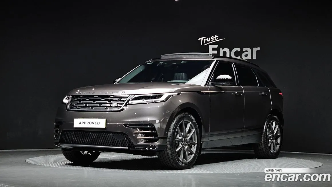 Land Rover Range Rover Velar 2025