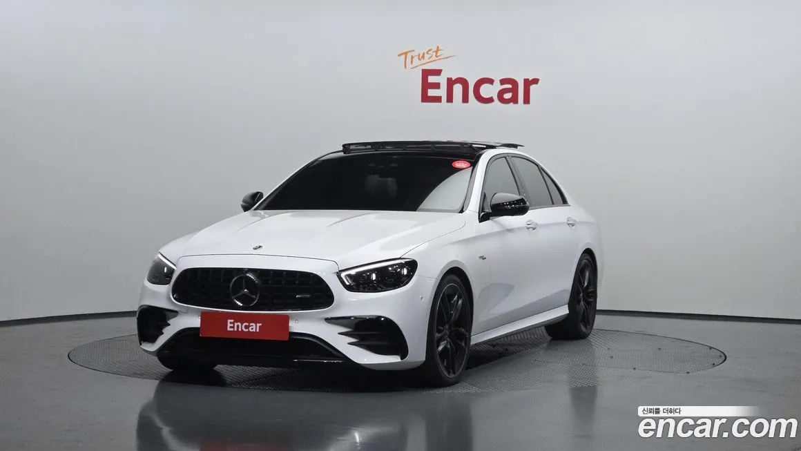 Mercedes-Benz E-Class 2023