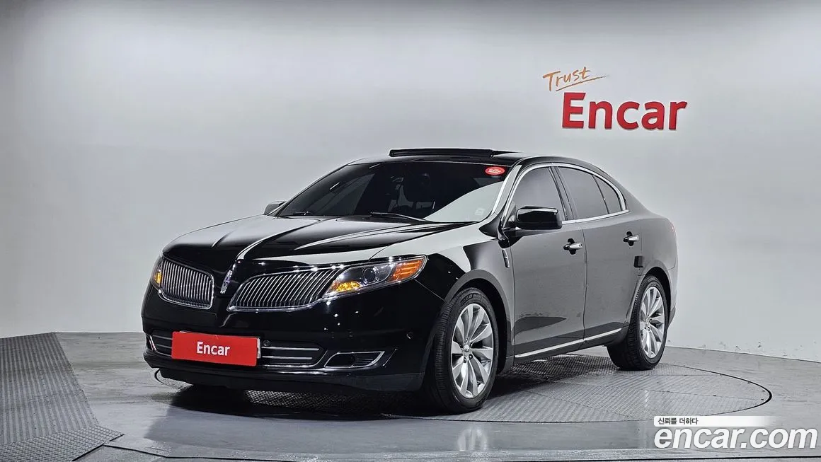 Lincoln MKS 2016
