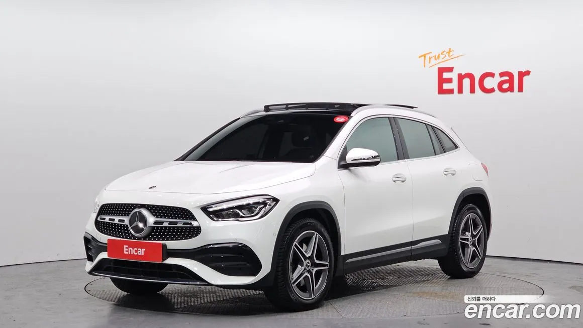 Mercedes-Benz GLA-Class 2021