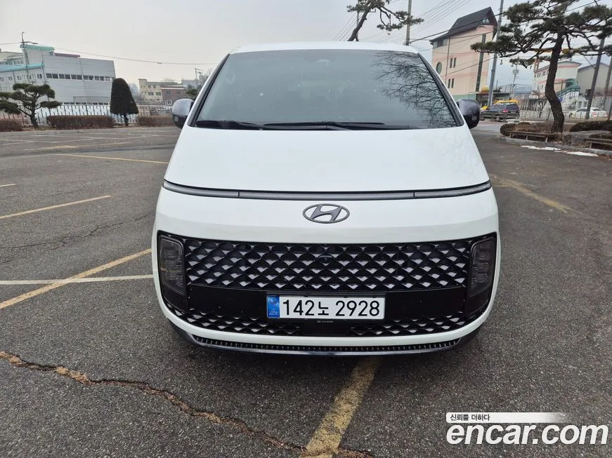 Hyundai Staria 2024