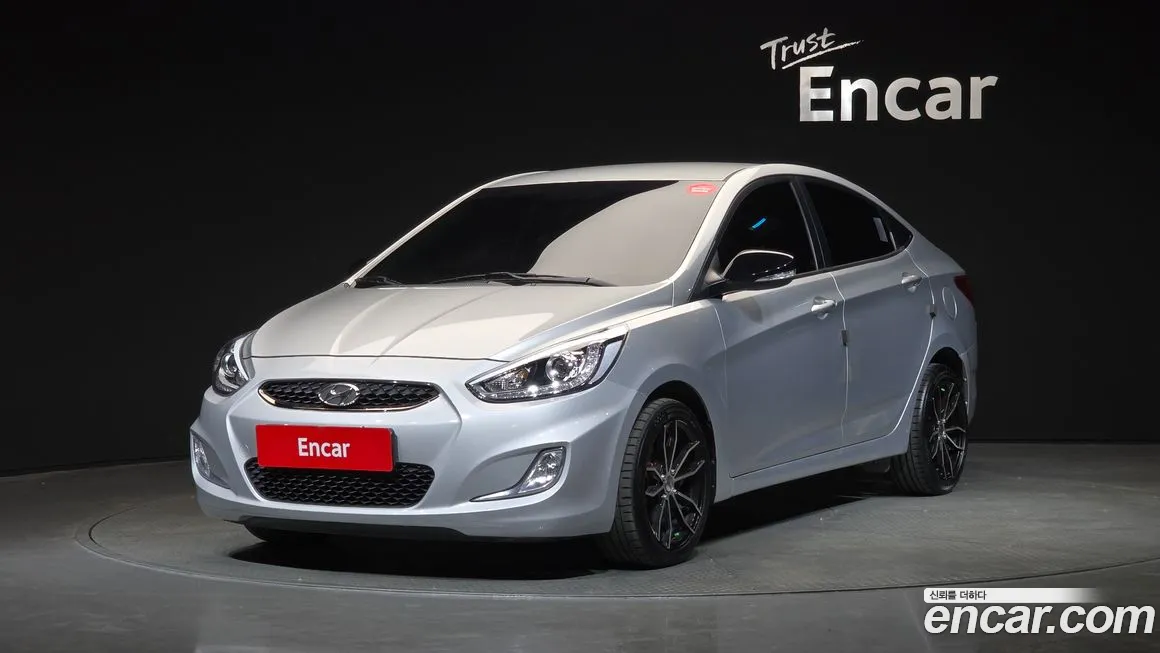 Hyundai Accent 2014