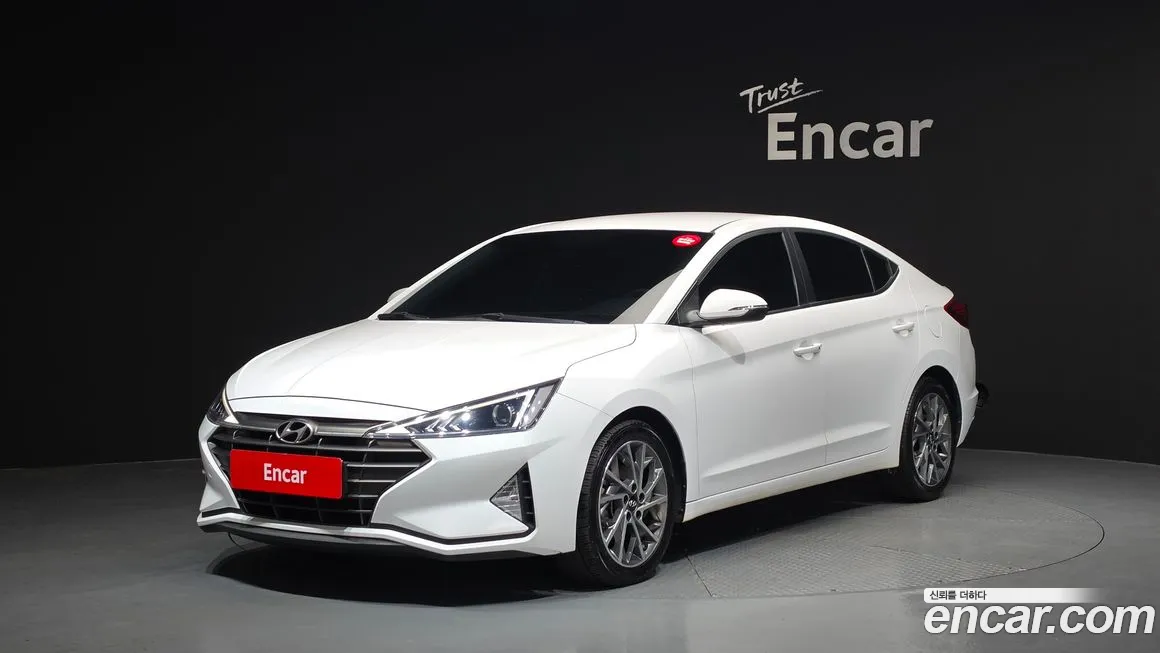 Hyundai AVANTE 2019