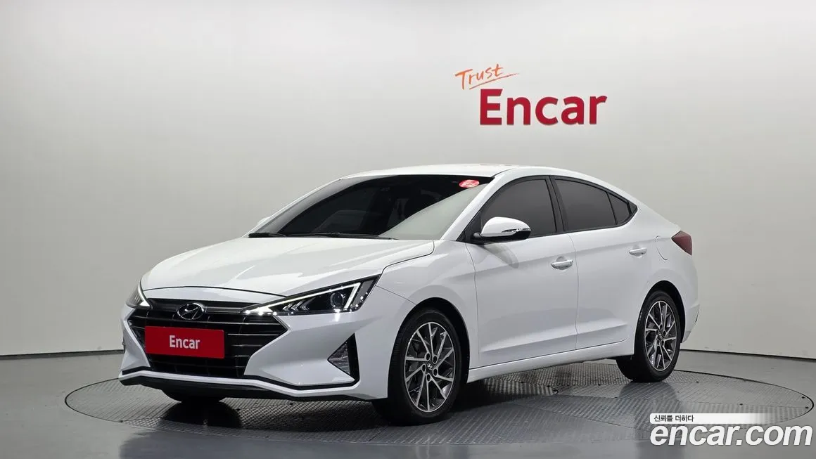 Hyundai AVANTE 2019