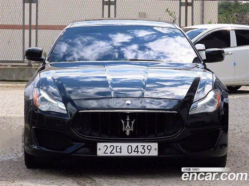 Maserati Quattroporte 2015