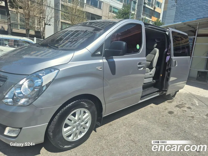 Hyundai Starex 2017