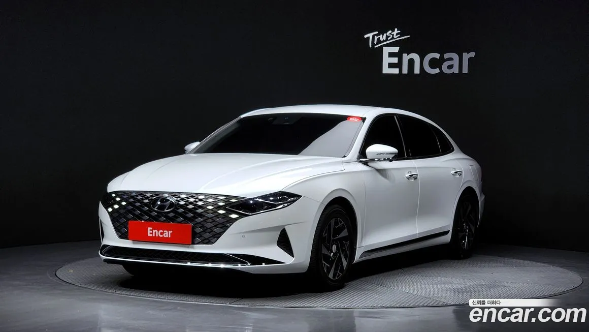 Hyundai Grandeur 2022