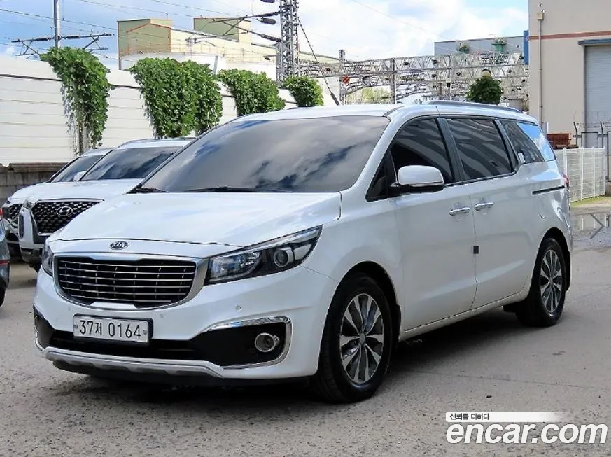 Kia Canival 2016