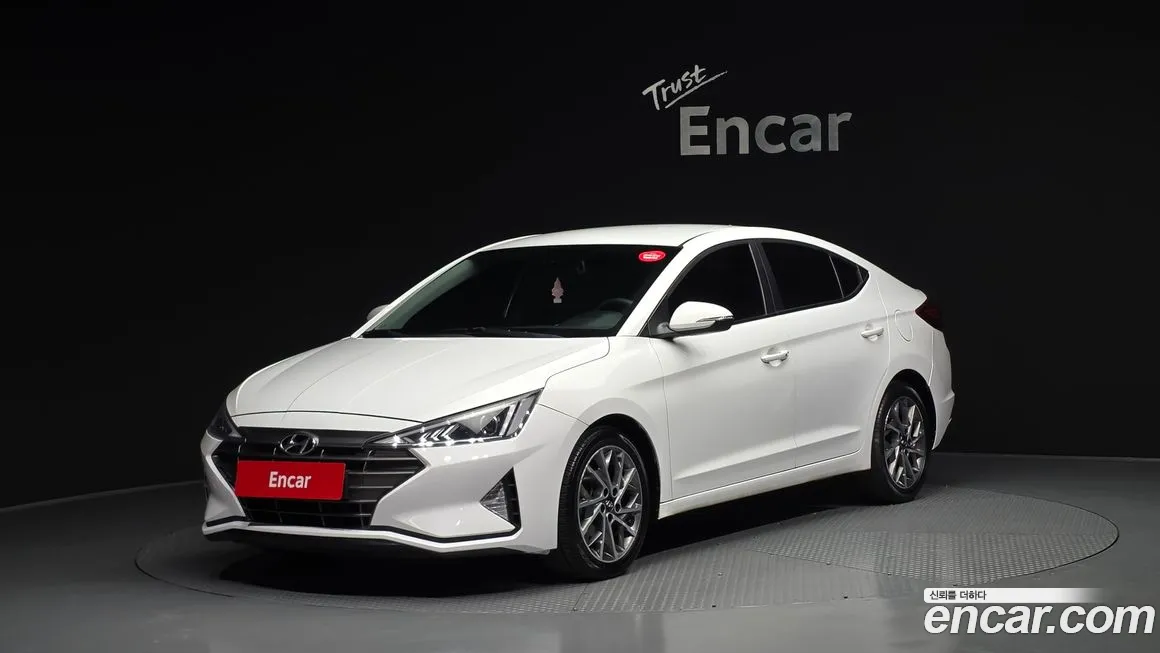 Hyundai AVANTE 2019