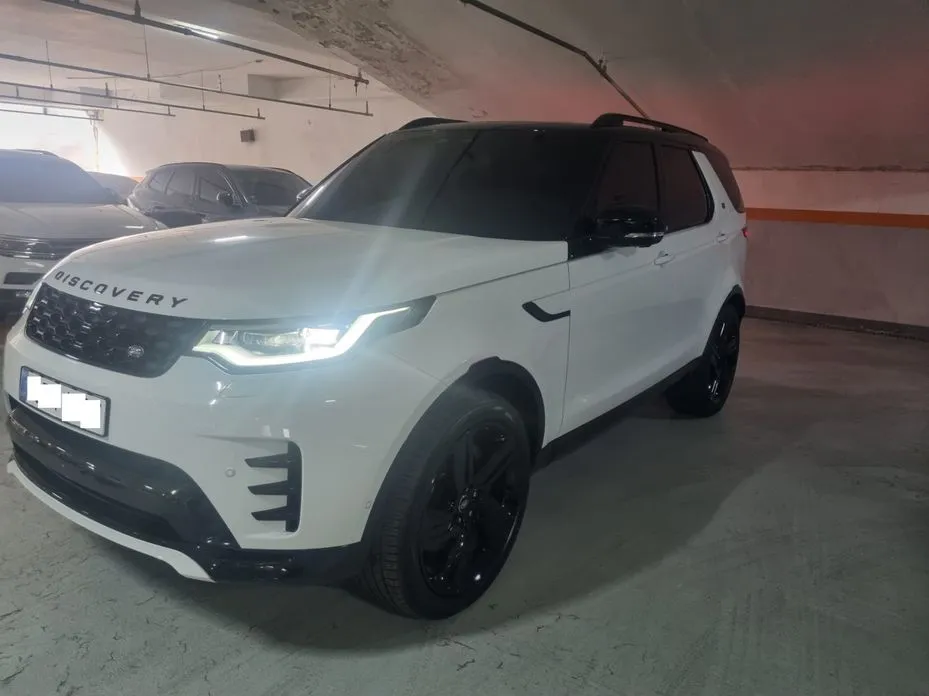 Land Rover Discovery 2025