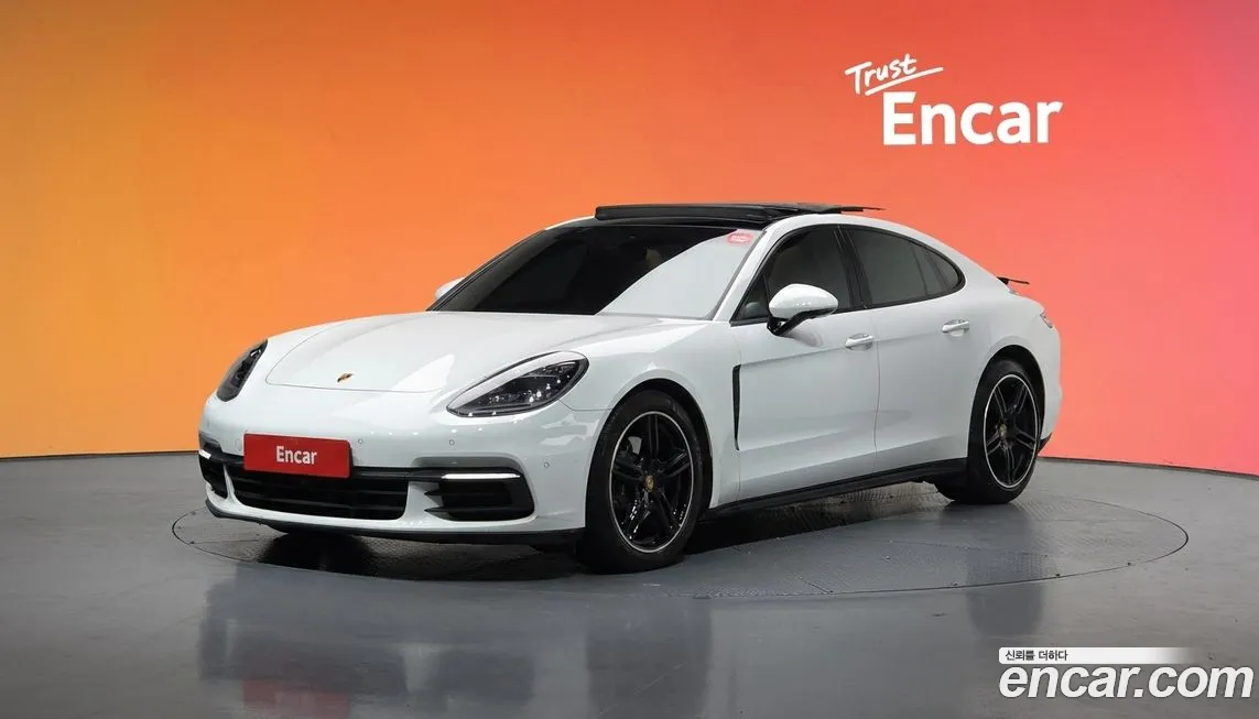 Porsche Panamera 2019