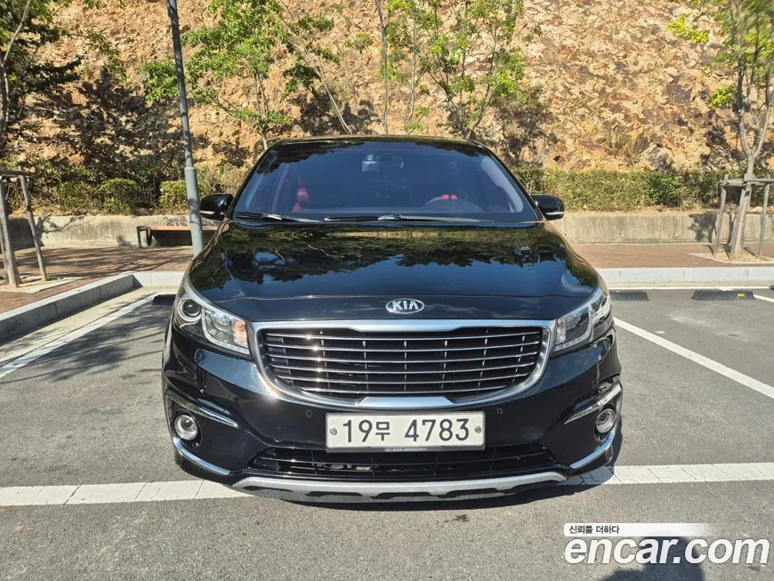 Kia Canival 2015