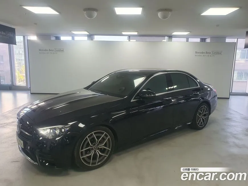 Mercedes-Benz E-Class 2021
