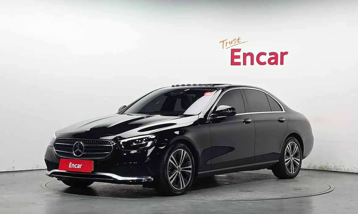 Mercedes-Benz E-Class 2021