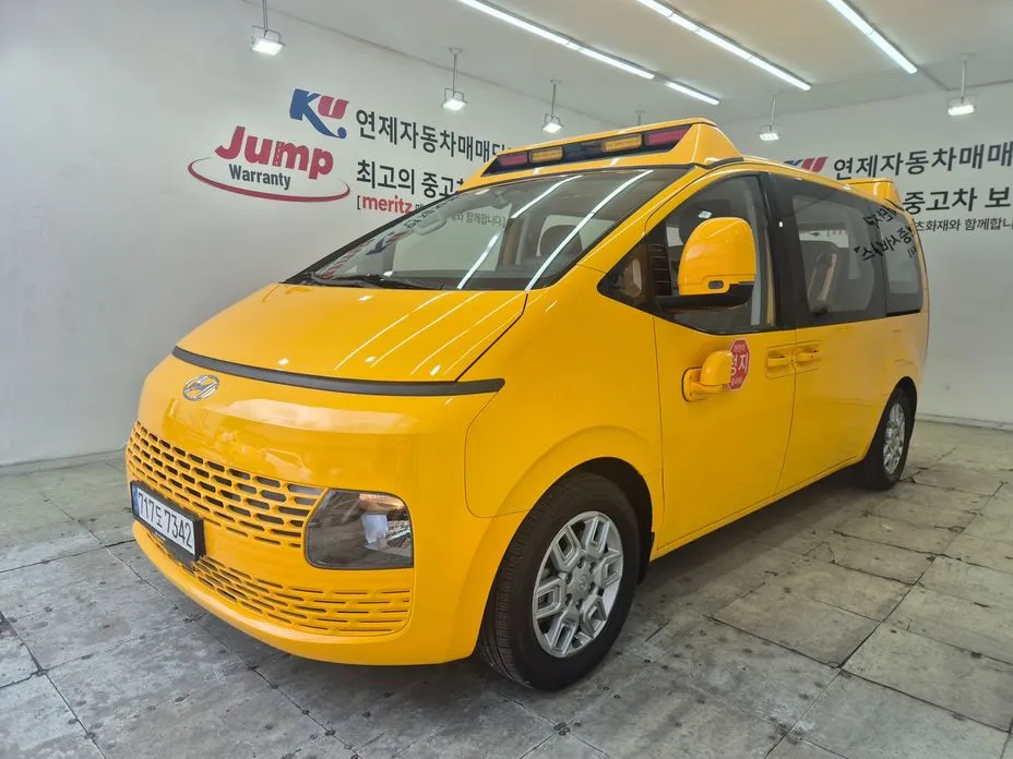 Hyundai Staria 2022