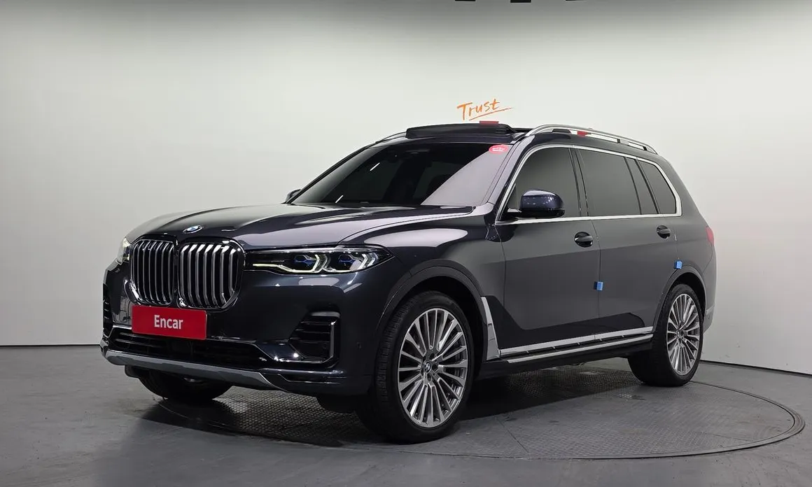 BMW X7 2021
