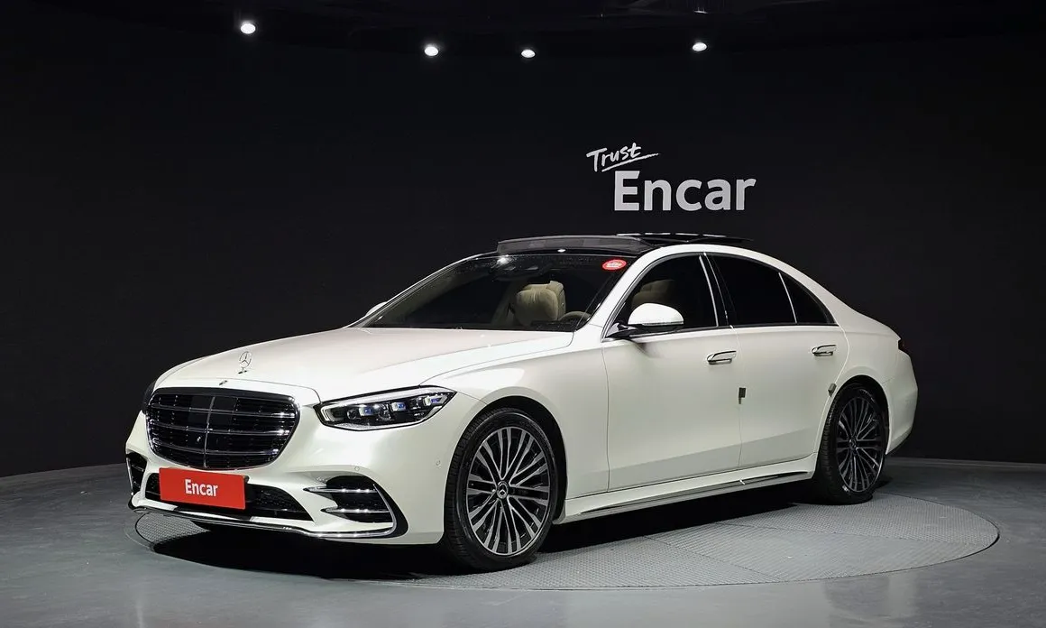 Mercedes-Benz S-Class 2023