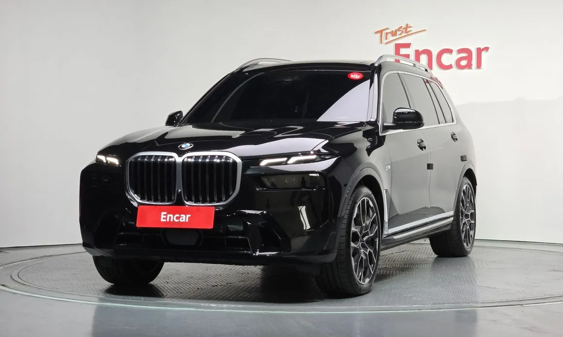 BMW X7 2025