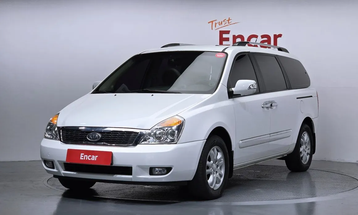 Kia Canival 2012