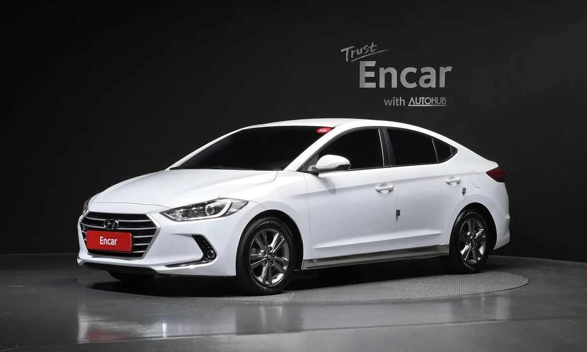 Hyundai AVANTE 2016