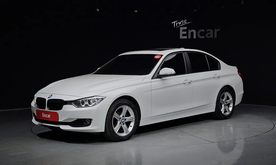 BMW 3-Series 2013