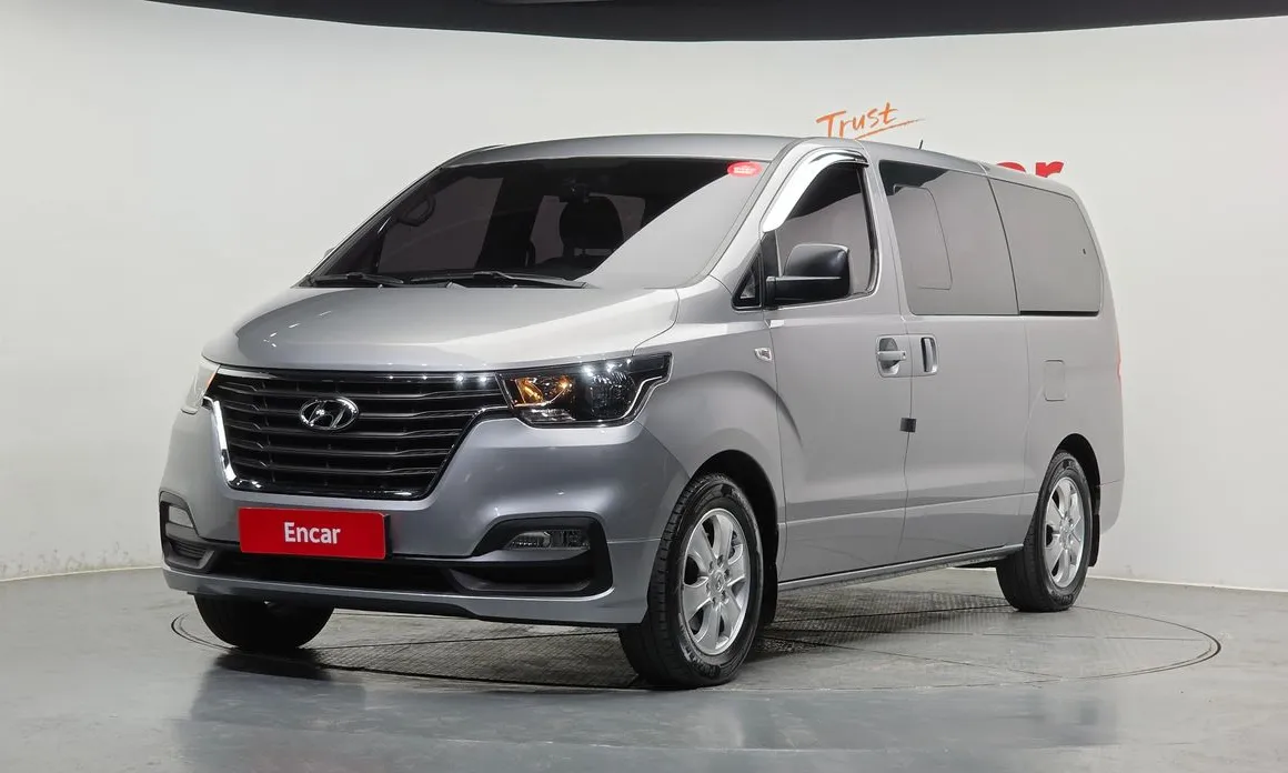 Hyundai Starex 2018