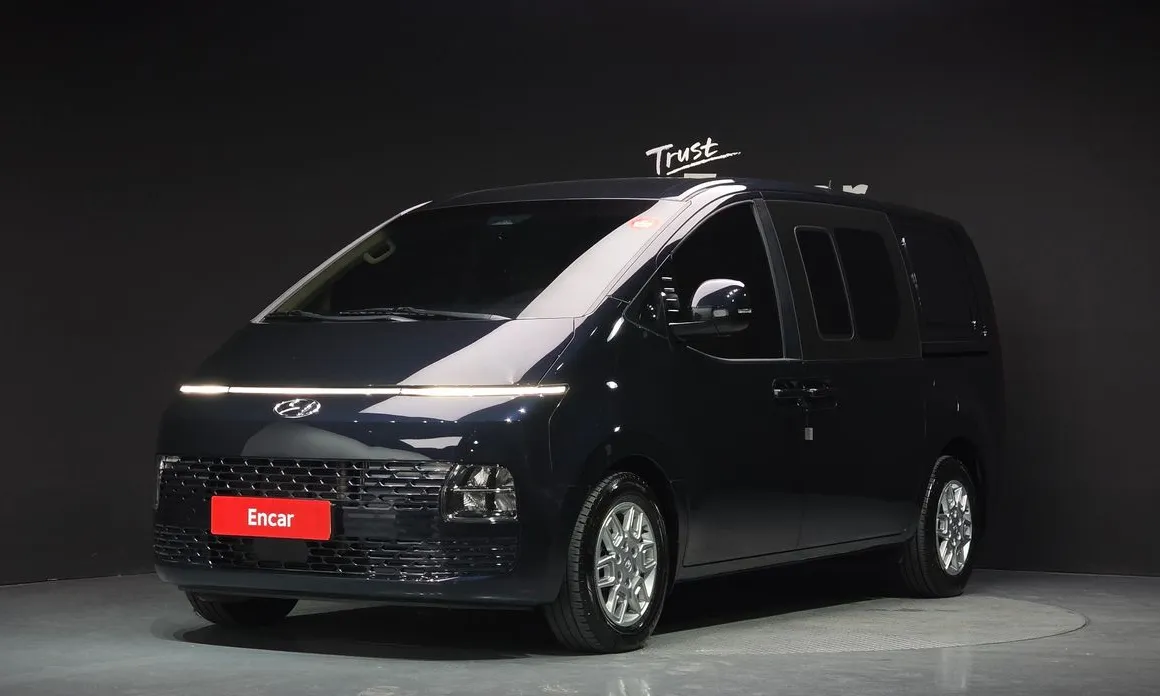 Hyundai Staria 2023