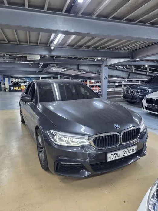 BMW 5-Series 2018